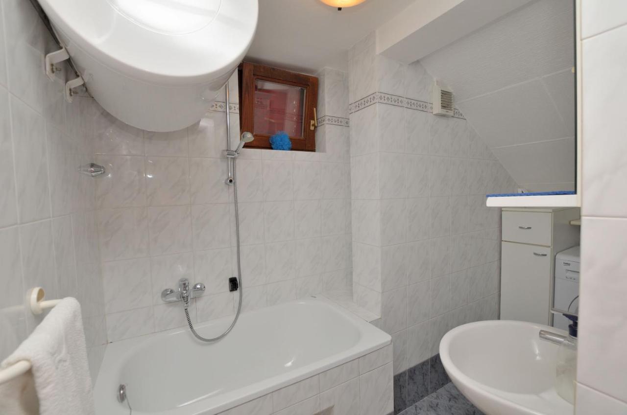 Apartment Karmen Mošćenička Draga Eksteriør bilde